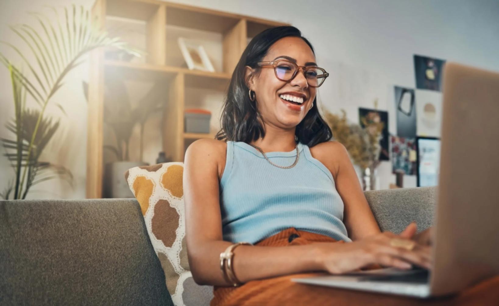 Digitale Lernplattform mit verschiedenen Inhaltsformaten